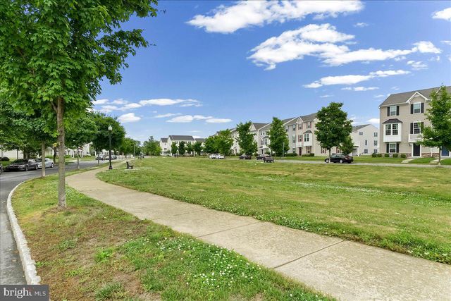 331 S PARKWAY DR, Middletown, DE 19709