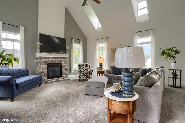 200 STONE ARCH DR, Marysville, PA 17053