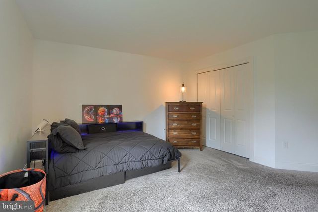 200 STONE ARCH DR, Marysville, PA 17053