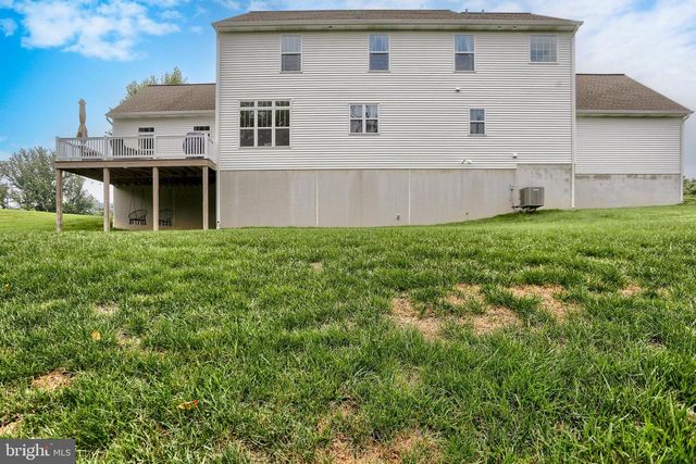 200 STONE ARCH DR, Marysville, PA 17053
