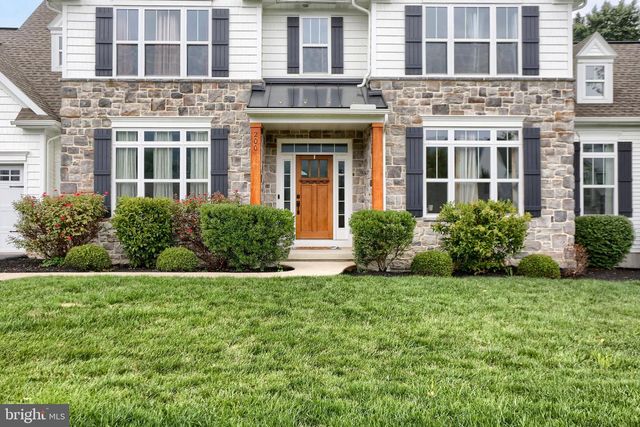 200 STONE ARCH DR, Marysville, PA 17053