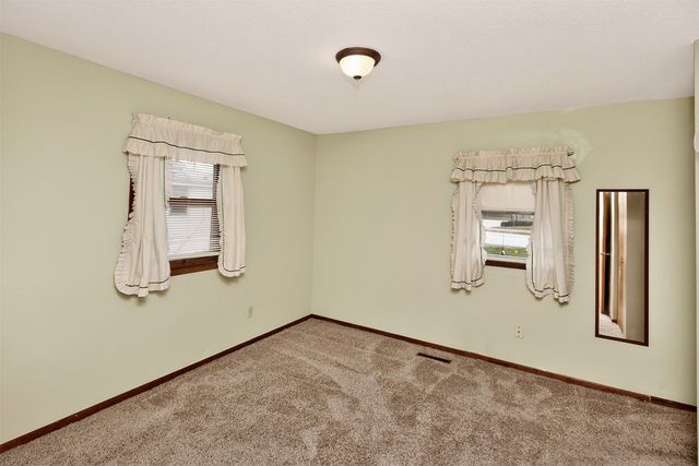 401 Walnut Avenue NW, Mitchellville, IA 50169