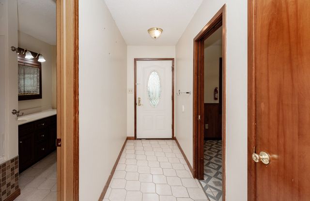 401 Walnut Avenue NW, Mitchellville, IA 50169