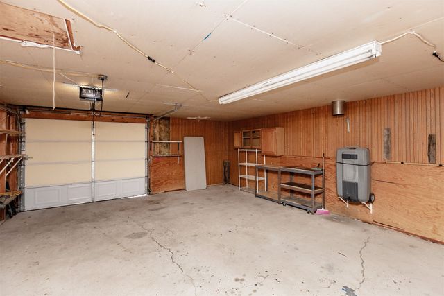 401 Walnut Avenue NW, Mitchellville, IA 50169