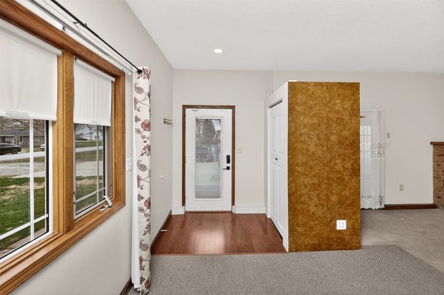 401 Walnut Avenue NW, Mitchellville, IA 50169