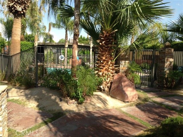 912 E Chuckwalla Road, Palm Springs, CA 92262