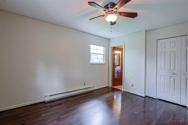 128 Maplewood Drive, Owensville, OH 45160