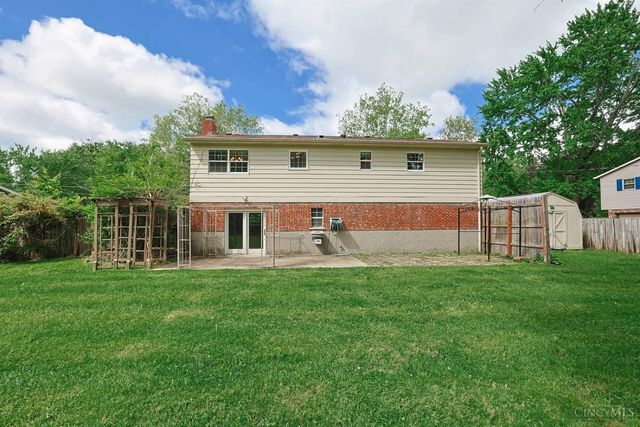 128 Maplewood Drive, Owensville, OH 45160