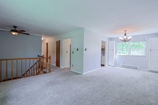 128 Maplewood Drive, Owensville, OH 45160
