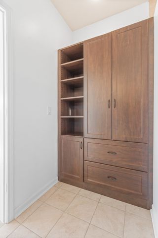 1027 Coffee Rdg, Spring Hill, TN 37174