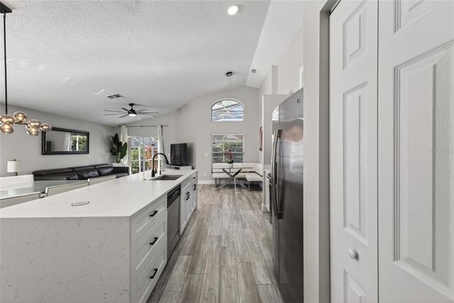 2212 MALLORY CIRCLE, Haines City, FL 33844