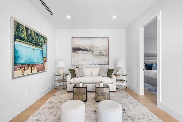 222 SE 5th Street, Delray Beach, FL 33483