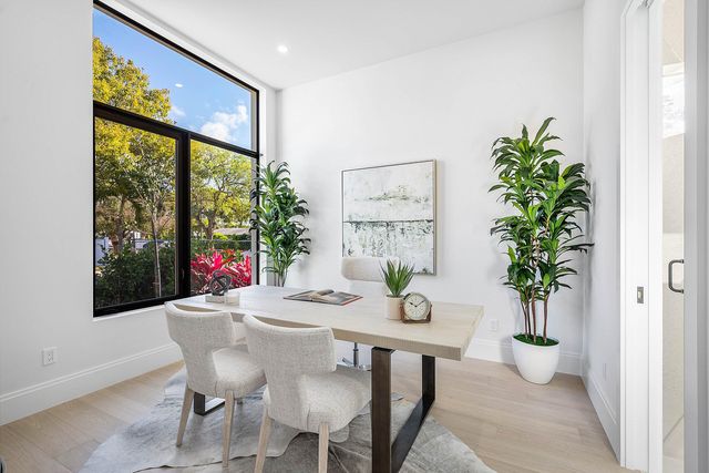 222 SE 5th Street, Delray Beach, FL 33483