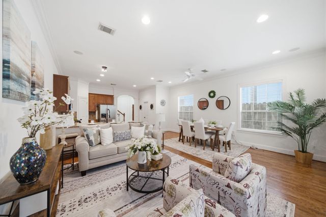 1007 Kern Street, Houston, TX 77009