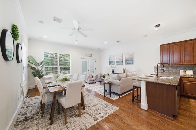 1007 Kern Street, Houston, TX 77009