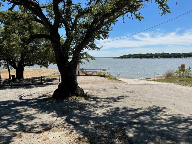 4561 Iroquois Drive, May, TX 76857