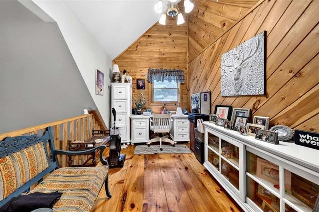 170 Oak Ridge Trail, Ellijay, GA 30536