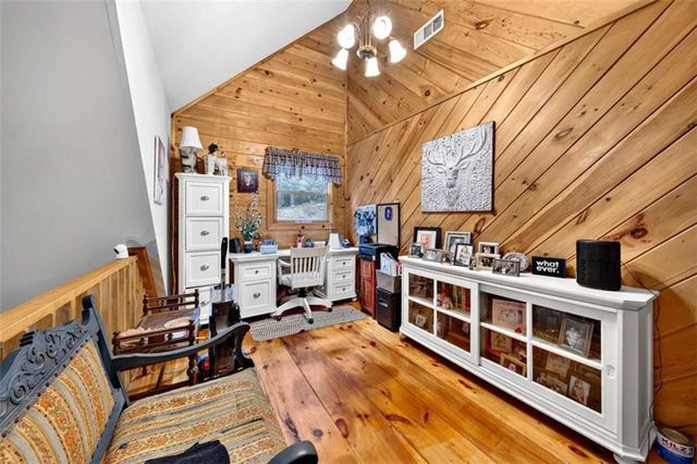 170 Oak Ridge Trail, Ellijay, GA 30536