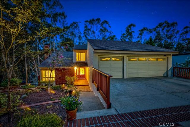 22431 Forest Hill, Lake Forest, CA 92630