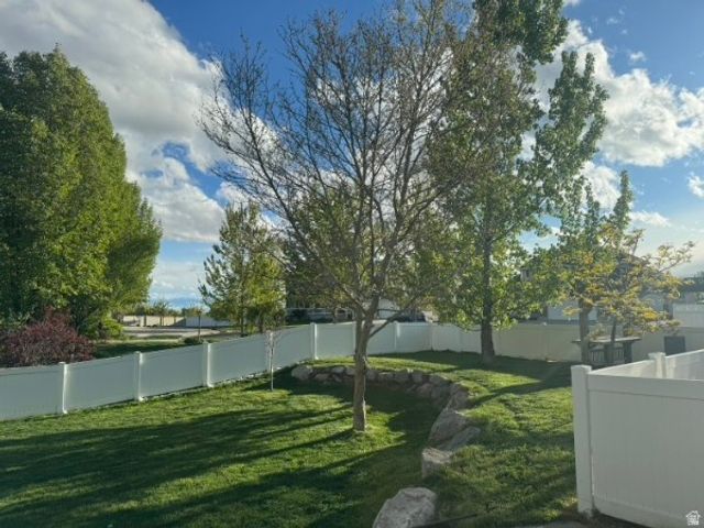 12 E 2150 N, Layton, UT 84041