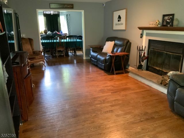 19 Southfield drive, Sussex Boro, NJ 07461