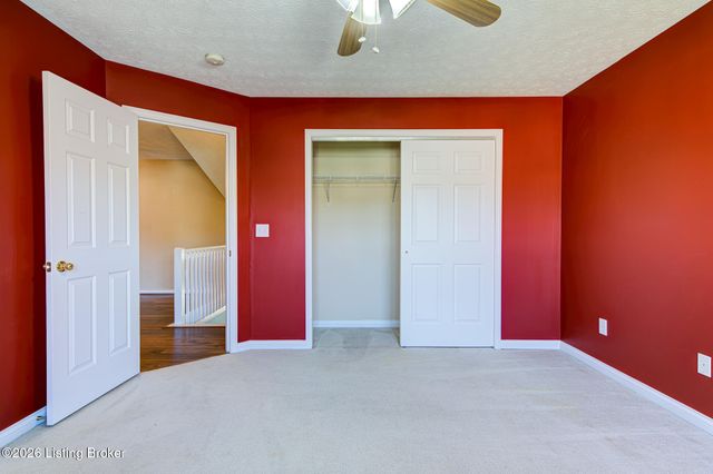 8821 Stony Falls Way, Jeffersontown, KY 40299