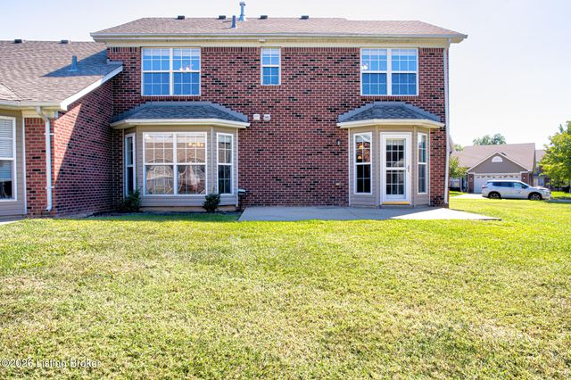 8821 Stony Falls Way, Jeffersontown, KY 40299