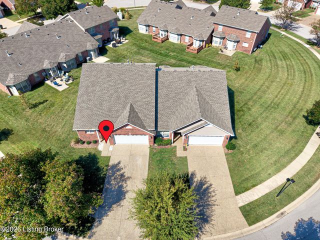 8821 Stony Falls Way, Jeffersontown, KY 40299