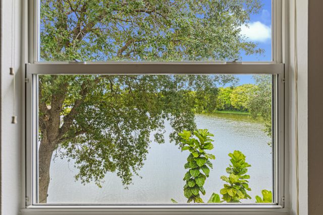 5056 SW 141st Avenue, Miramar, FL 33027