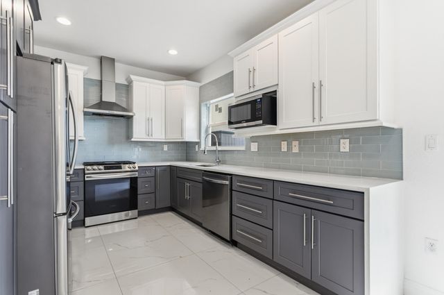 5056 SW 141st Avenue, Miramar, FL 33027