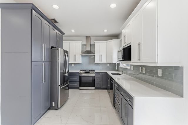 5056 SW 141st Avenue, Miramar, FL 33027