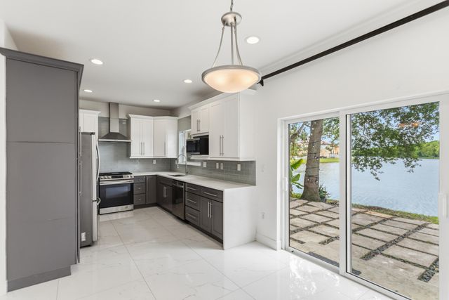5056 SW 141st Avenue, Miramar, FL 33027