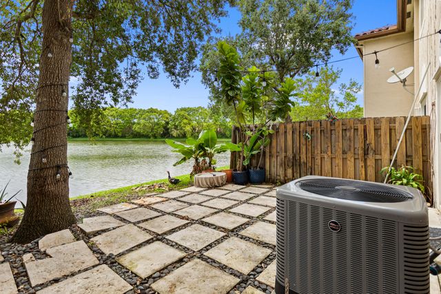 5056 SW 141st Avenue, Miramar, FL 33027