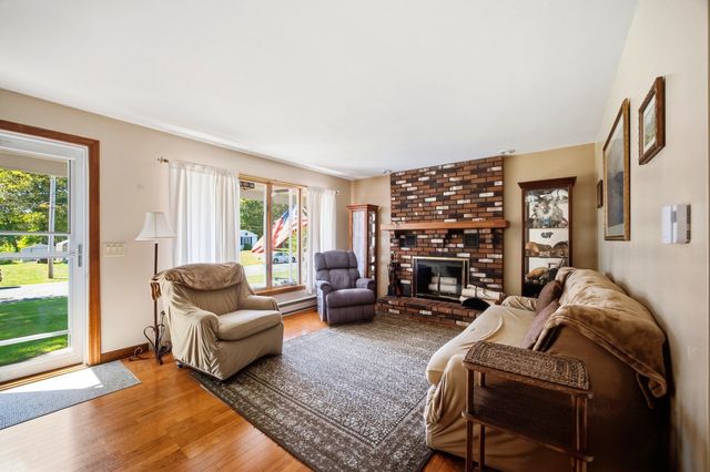 24 Doane Terrace, South Hadley, MA 01075