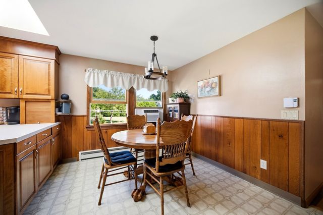 24 Doane Terrace, South Hadley, MA 01075