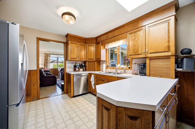 24 Doane Terrace, South Hadley, MA 01075