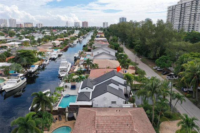 2363 SE 15th Street, Pompano Beach, FL 33062