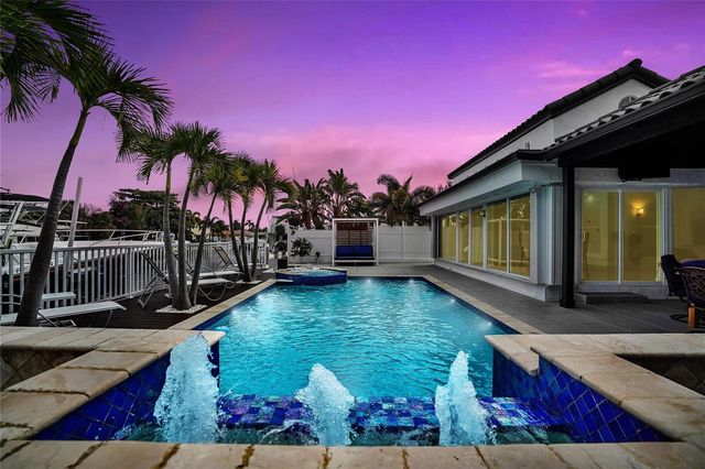 2363 SE 15th Street, Pompano Beach, FL 33062