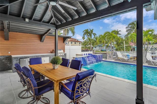 2363 SE 15th Street, Pompano Beach, FL 33062
