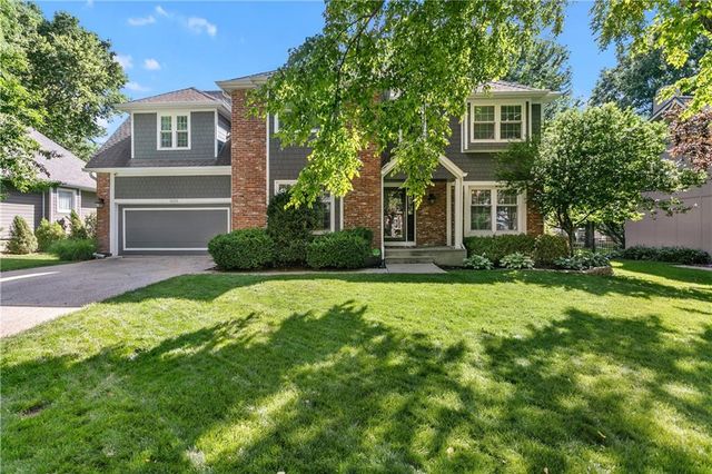 5255 W 129TH Terrace, Leawood, KS 66209