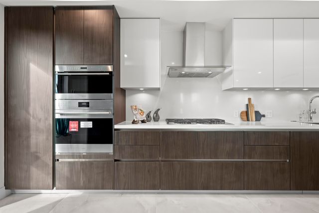 475 E Royal Palm Road 506, Boca Raton, FL 33432