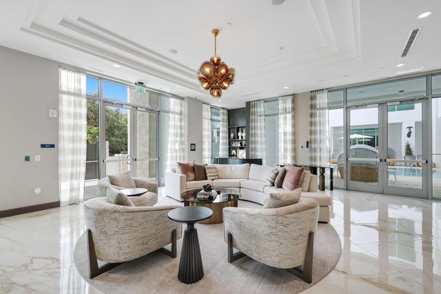 475 E Royal Palm Road 506, Boca Raton, FL 33432