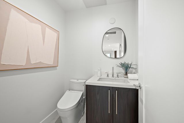 475 E Royal Palm Road 506, Boca Raton, FL 33432