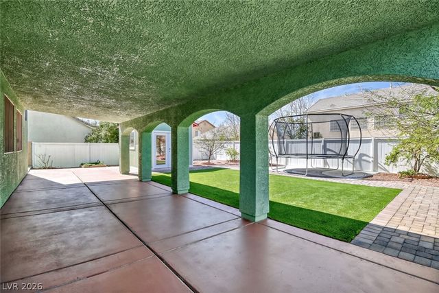 3901 Melbourne Way, Las Vegas, NV 89115