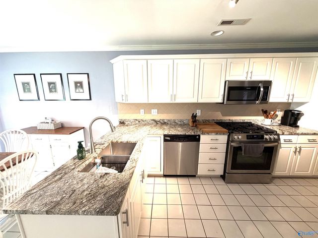 3010 Concord Lane, Decatur, AL 35603