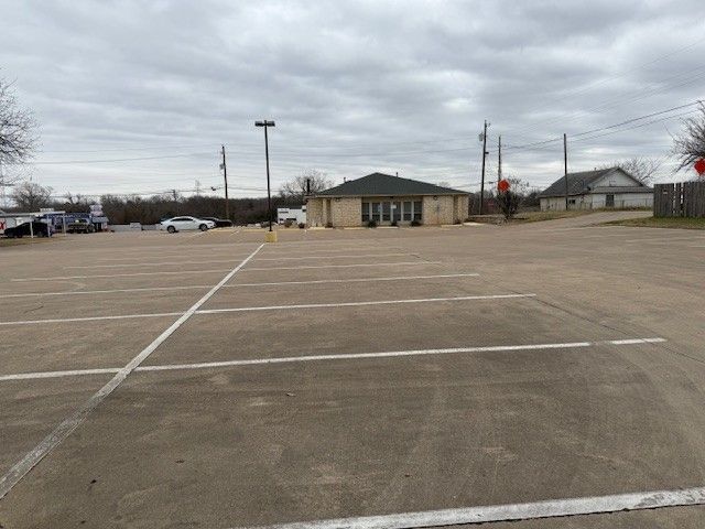 201 N Broadway Street, Joshua, TX 76058