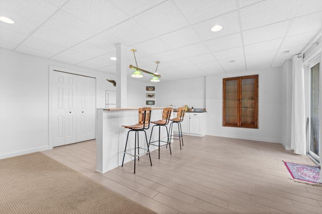 8243 Heathertree Lane, Brighton, MI 48116