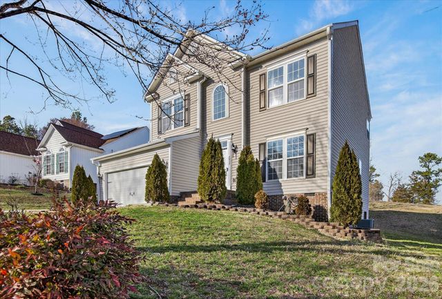 4913 Summerside Drive, Lake Wylie, SC 29710