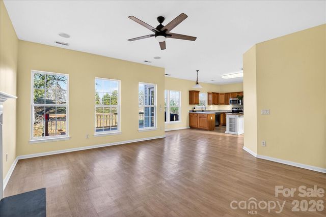 4913 Summerside Drive, Lake Wylie, SC 29710