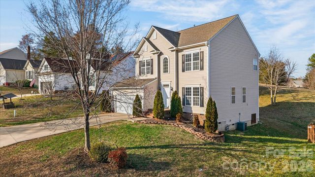 4913 Summerside Drive, Lake Wylie, SC 29710